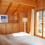 Chalet Edelweiss - Verbier, Mountain Views, Jacuzzi! Volleges