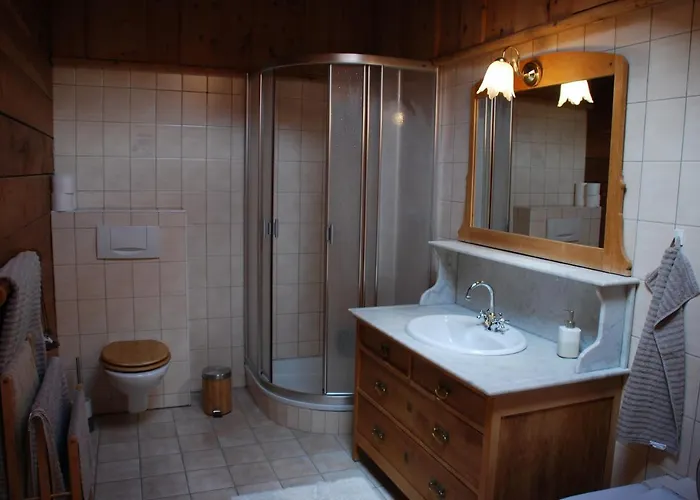 Edelweiss - Verbier, Mountain Views, Jacuzzi! *