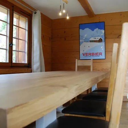 Edelweiss - Verbier, Mountain Views, Jacuzzi! Volleges